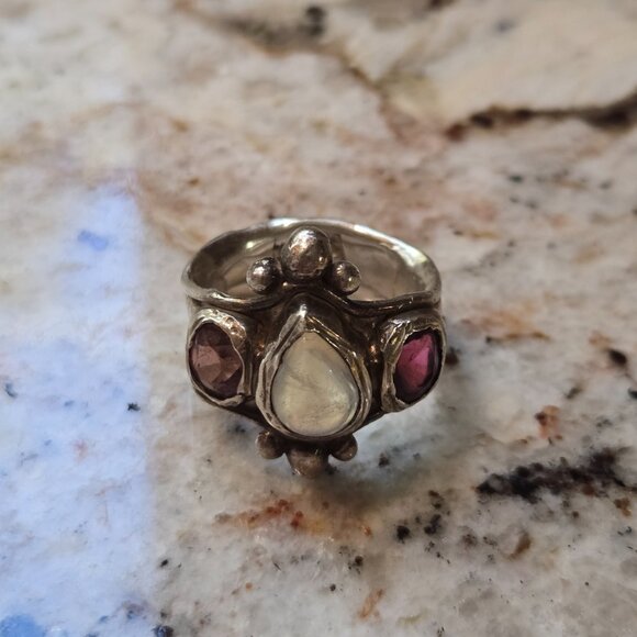 Millie Savage Moonstone Ring - Picture 4 of 6